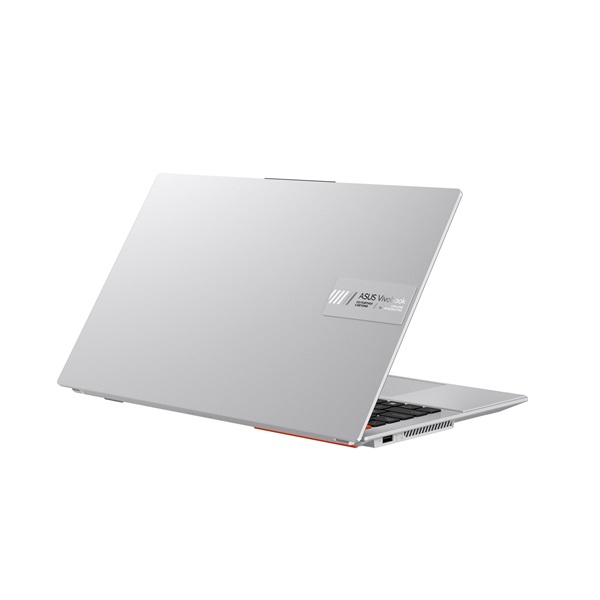 ASUS CONS NB Vivobook BAPE edition K5504VA-MA265W 15.6" WQHD+ OLED, i5-13500H, 16GB, 512GB M.2,  INT, WIN11H,Ezüst (K5504VA-MA265W)