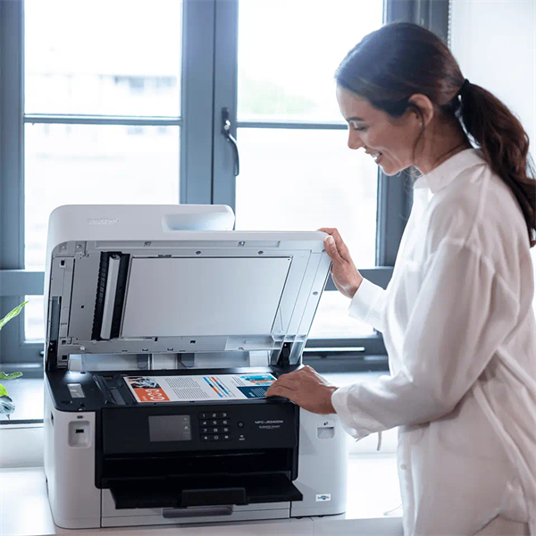BROTHER Tintasugaras MFP NY/M/S/F MFCJ2340DW, A4/A3, 28 lap/perc, WiFi/LAN/USB, ADF, duplex, 4800x1200dpi, 256MB (MFCJ2340DWYJ1)